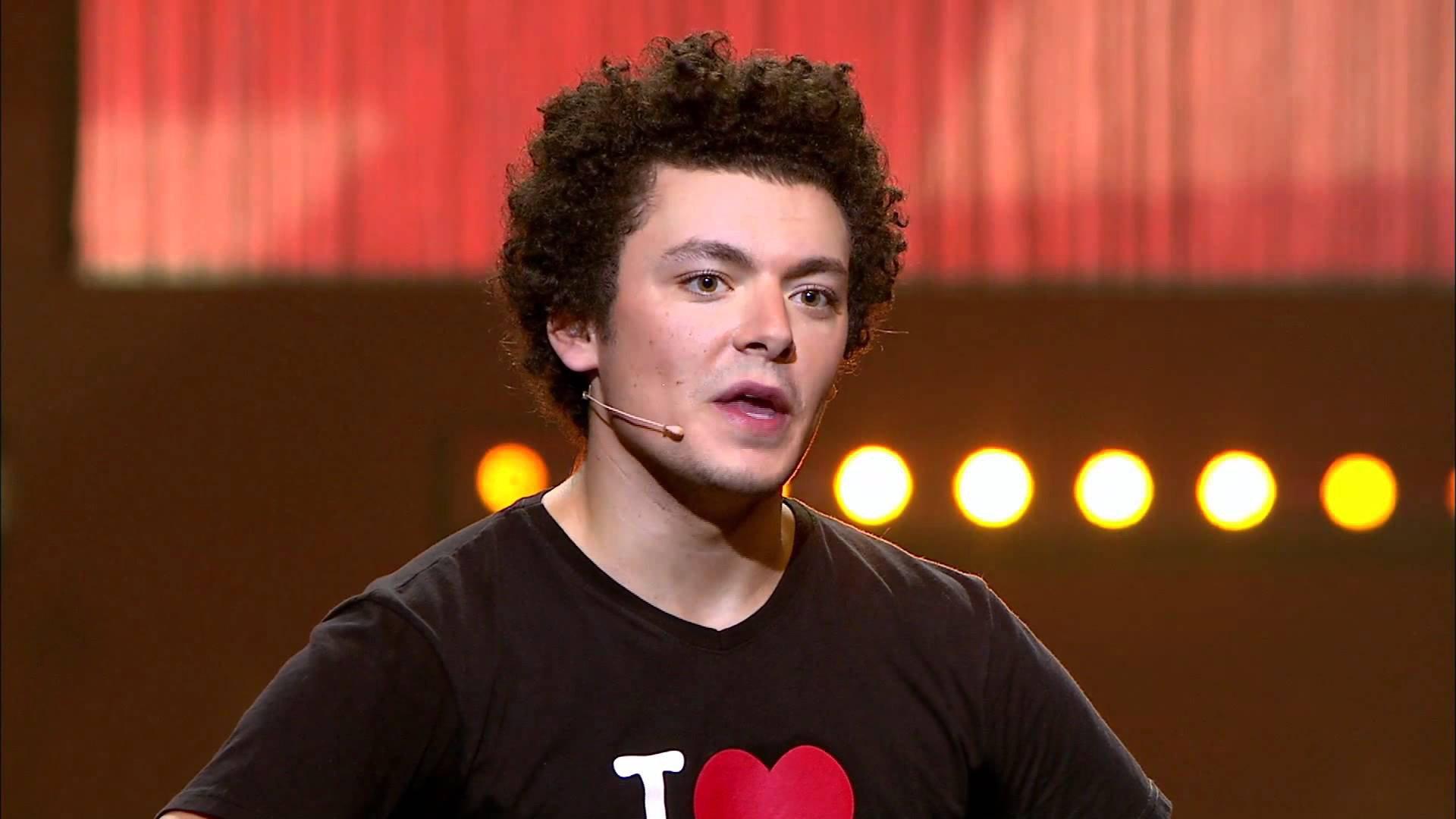 Kev Adams - The Young Man Show 2011 movie scene