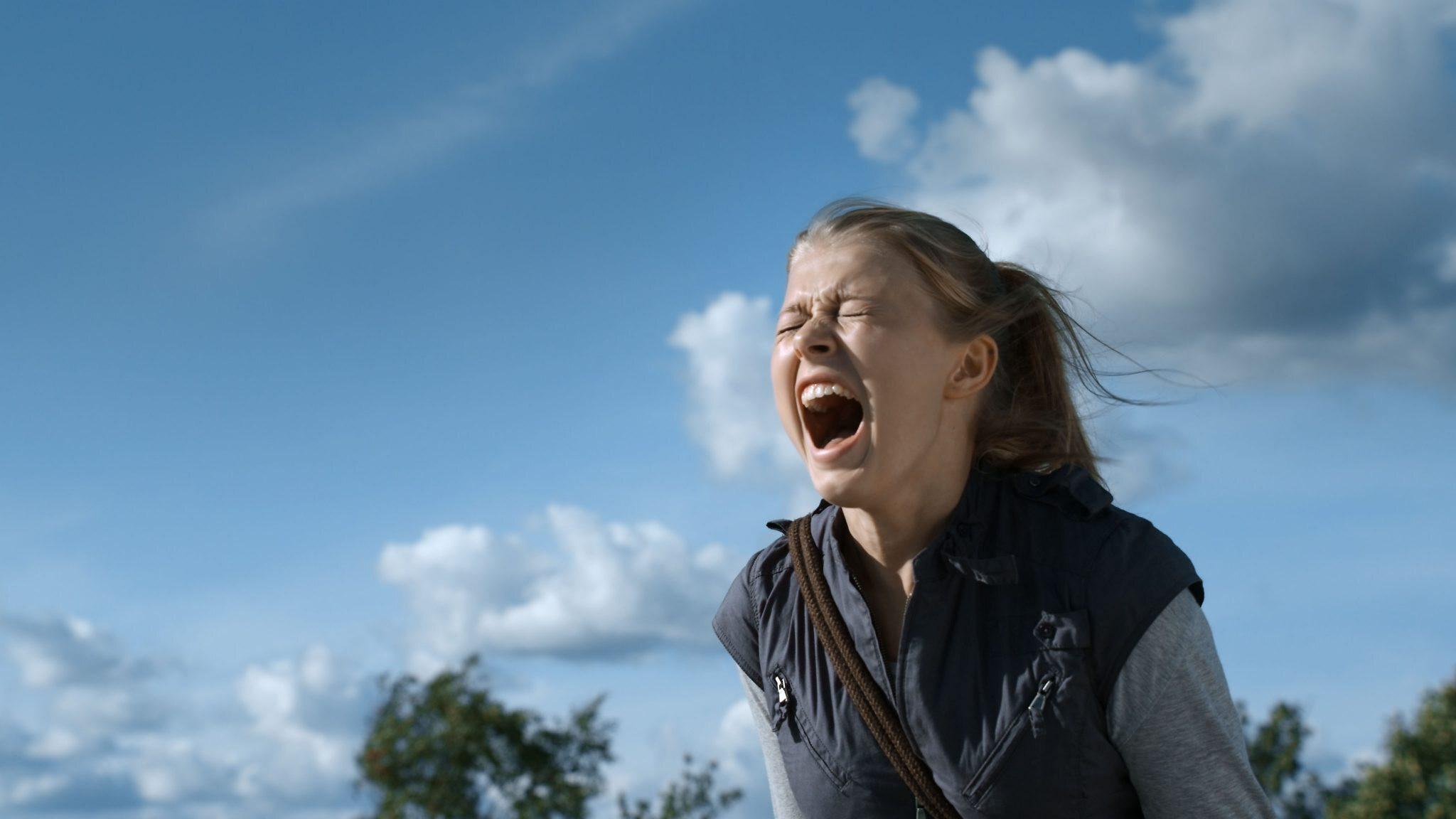 Run Sister Run! 2010 movie scene