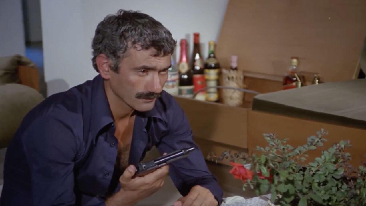 Friend 1974 movie scene