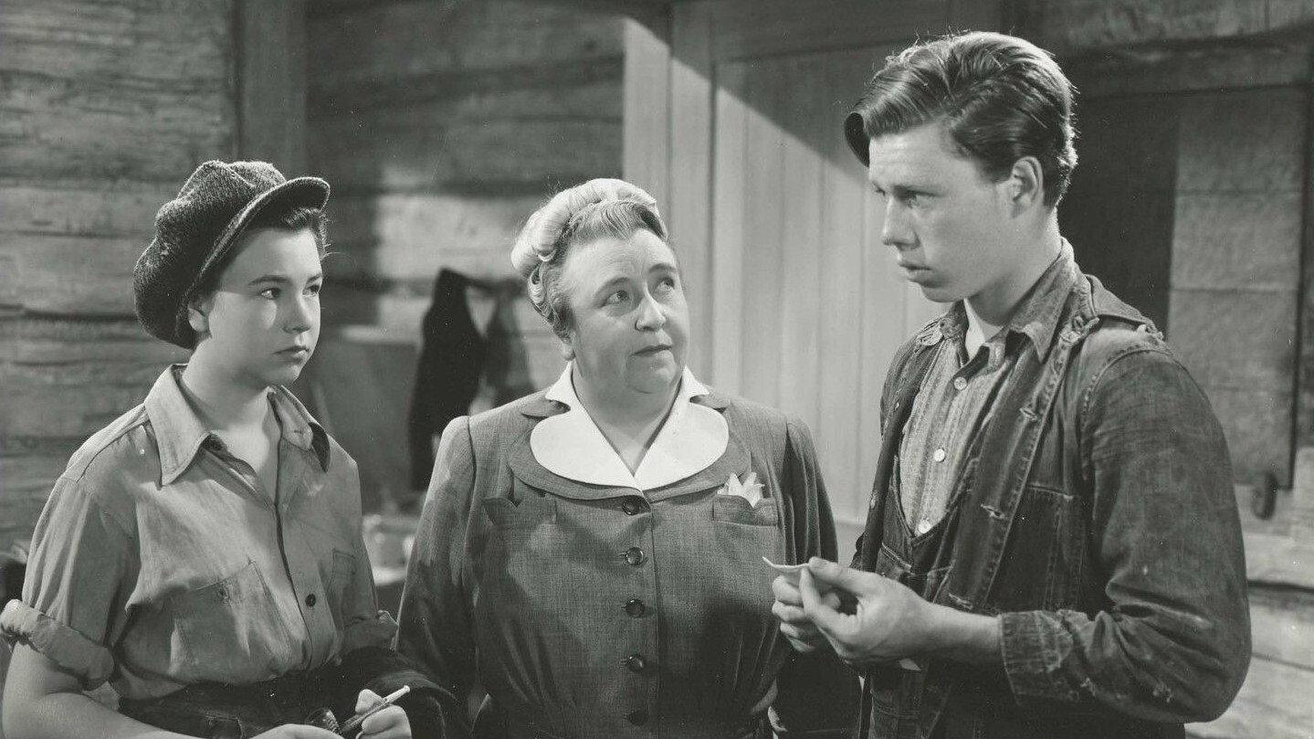 Youth Will Be Served 1940 movie scene