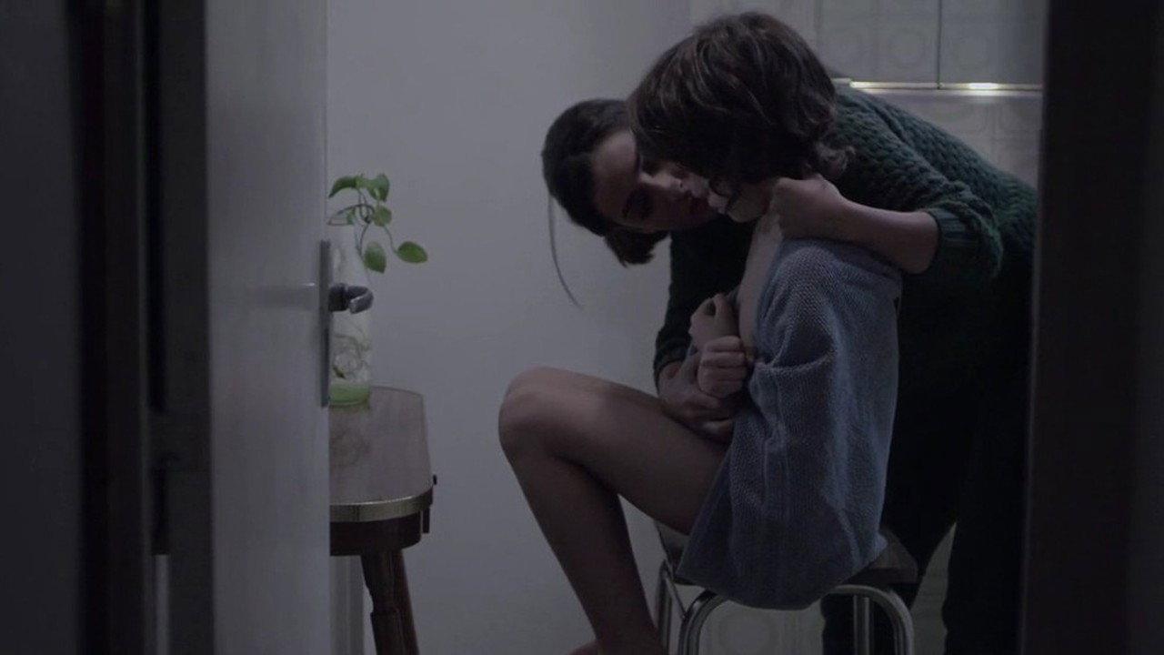 Moiré 2014 movie scene