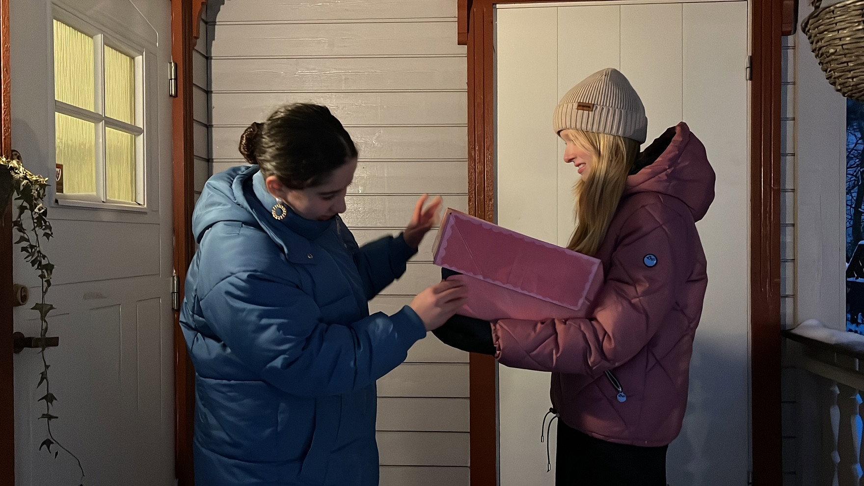 Karis kaker  movie scene