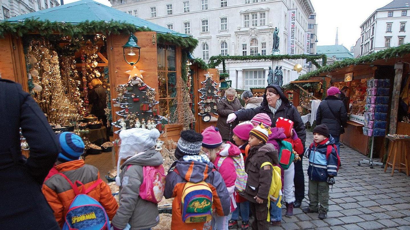 Christmas on the Danube 2013 movie scene