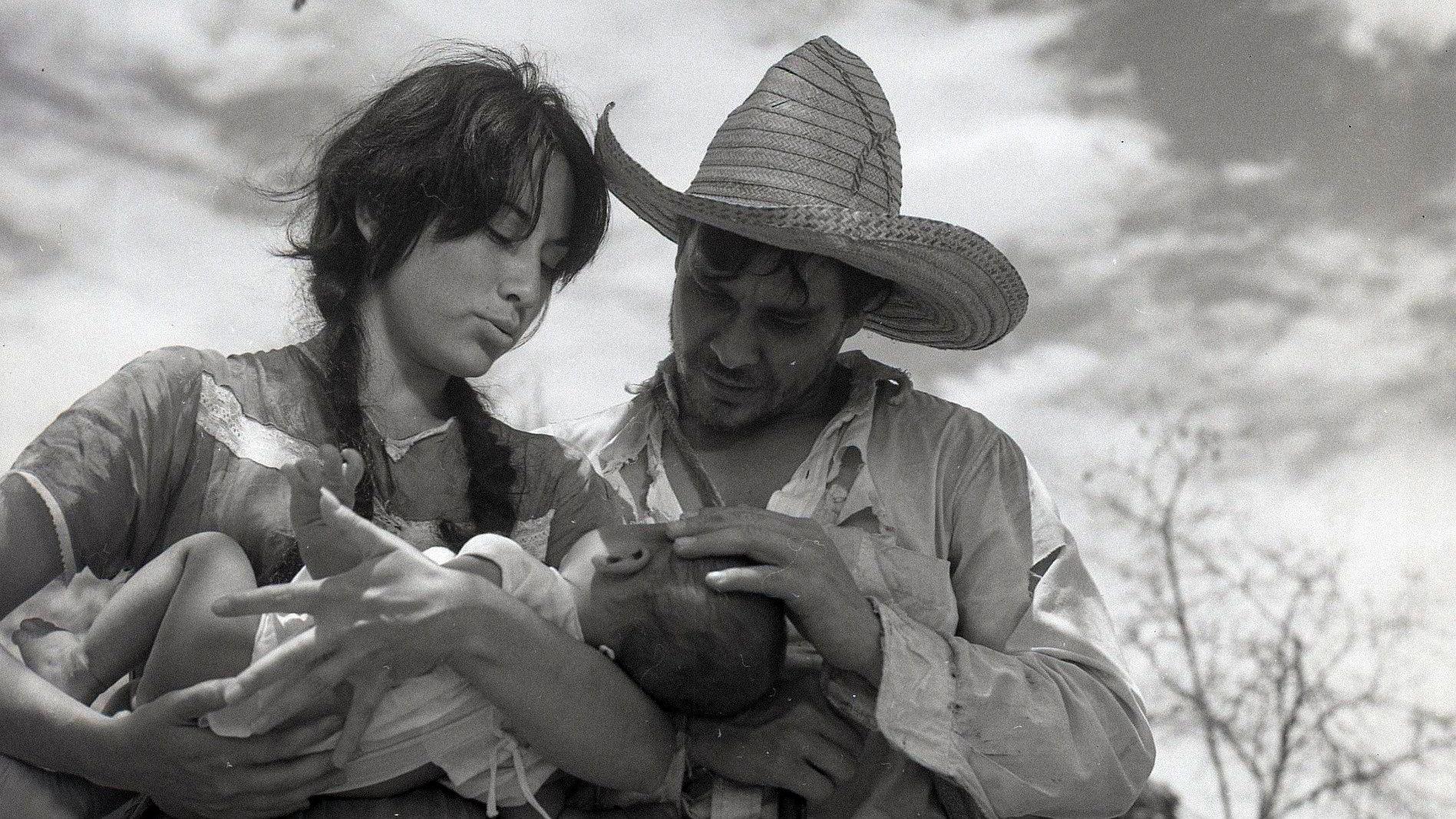 Tres Cuentos Colombianos 1962 movie scene