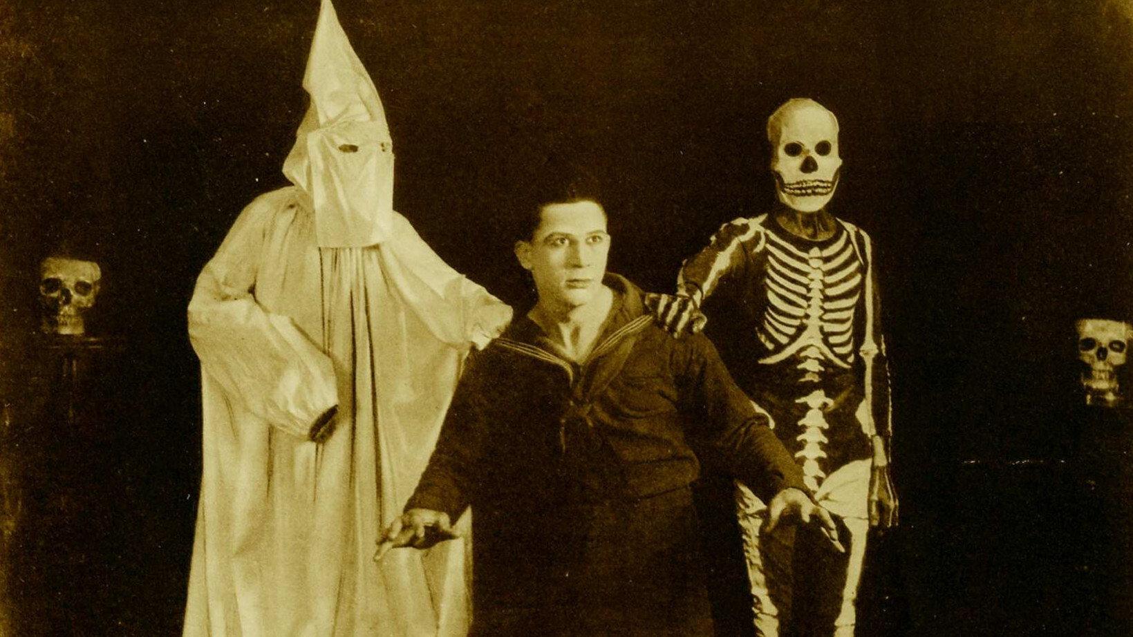 The Evil Eye 1920 movie scene