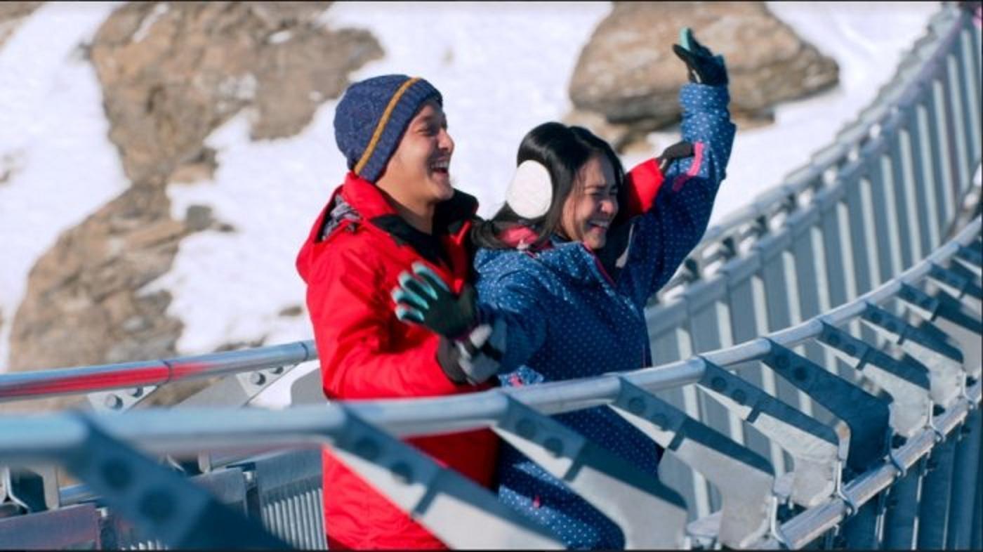 London Love Story 2 2017 movie scene
