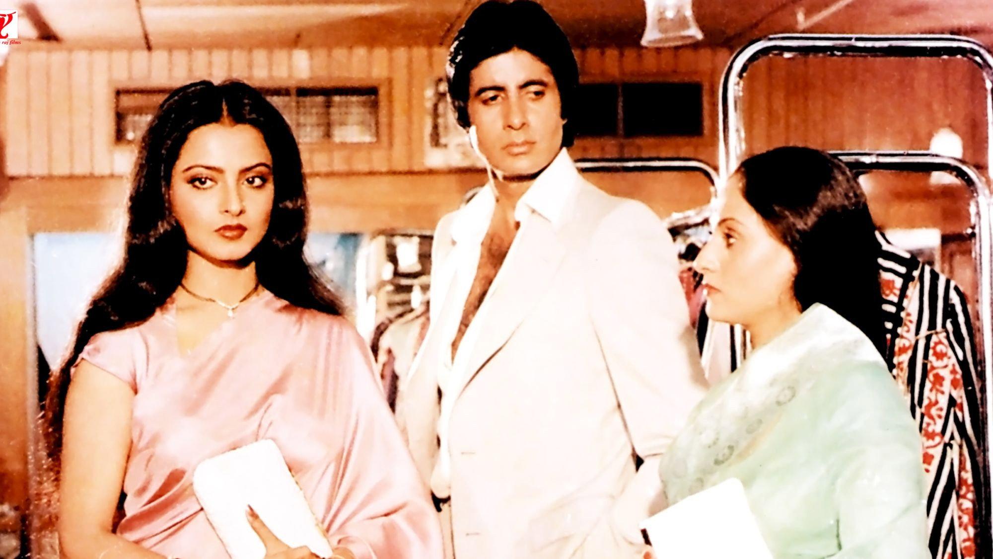 Silsila 1981 movie scene