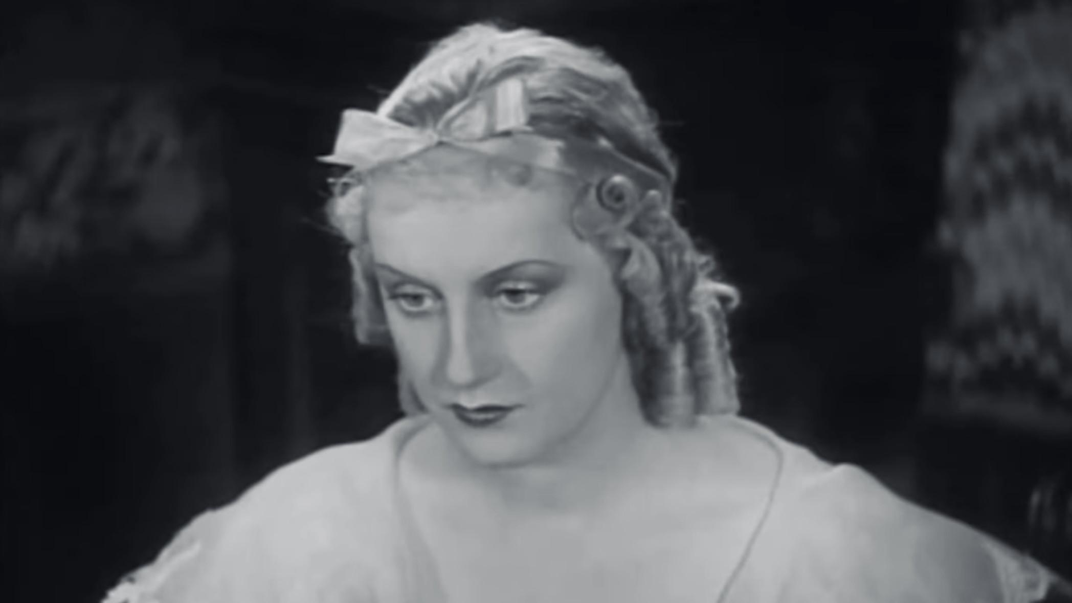 The Doctor in Spite of Himself 1935 movie scene