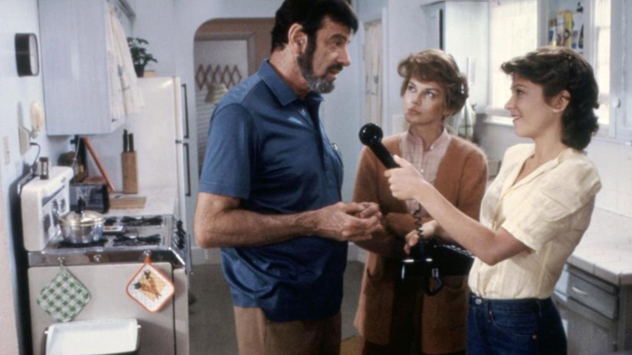 I Ought to Be in Pictures 1982 movie scene