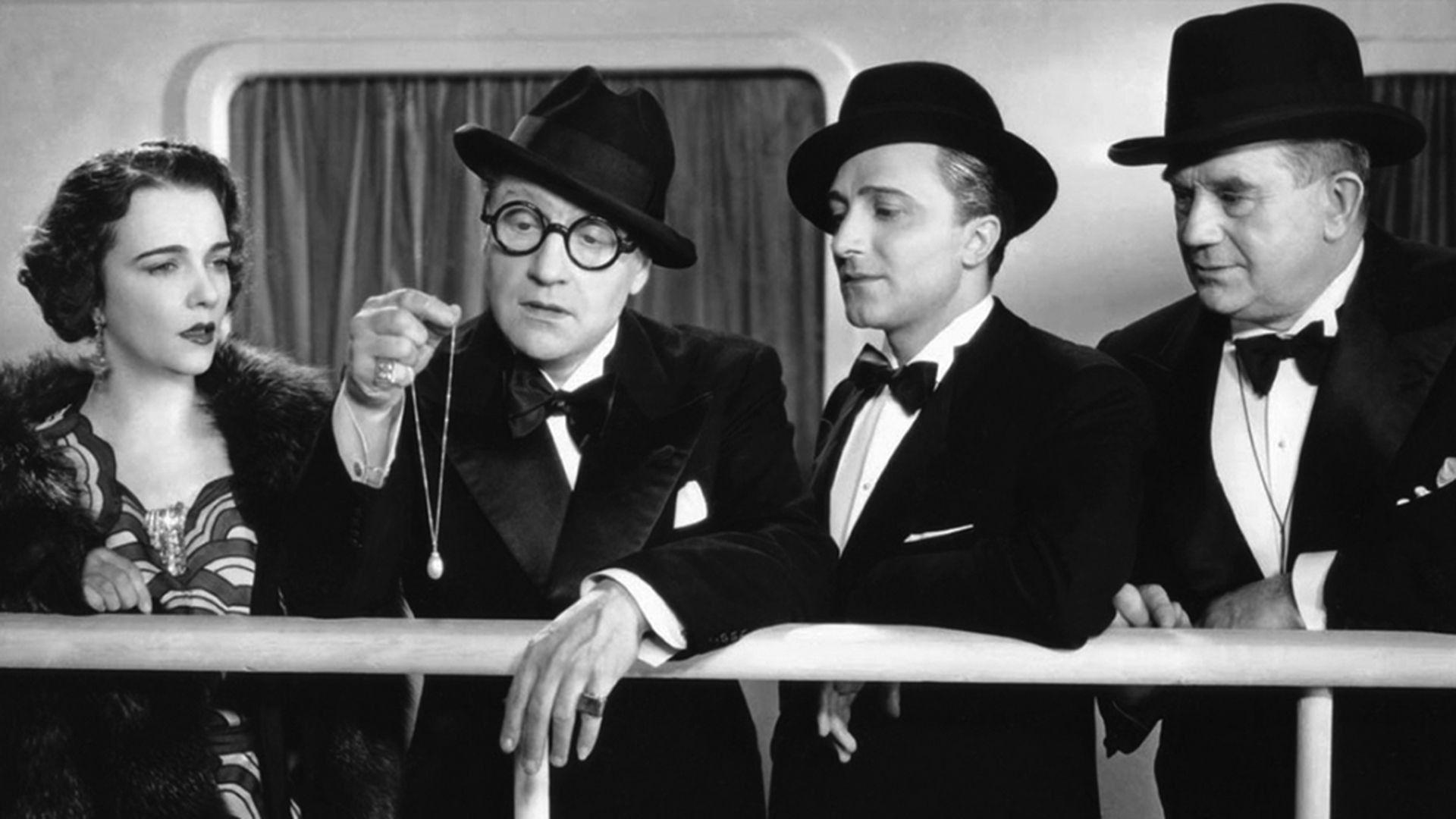 The Pearls of the Crown 1937 movie scene