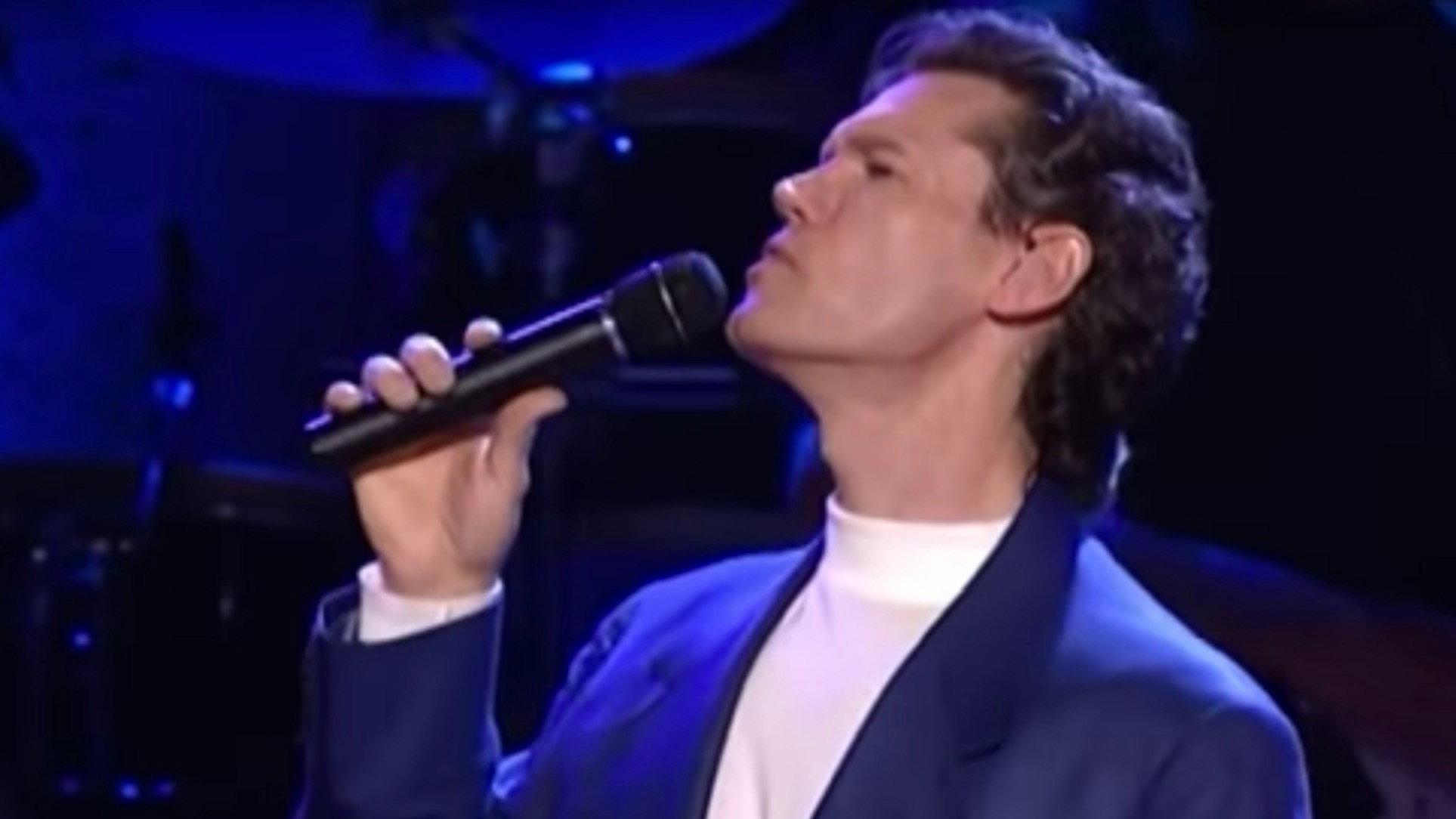 Randy Travis: Live: It Was Just a Matter of Time 2001 movie scene