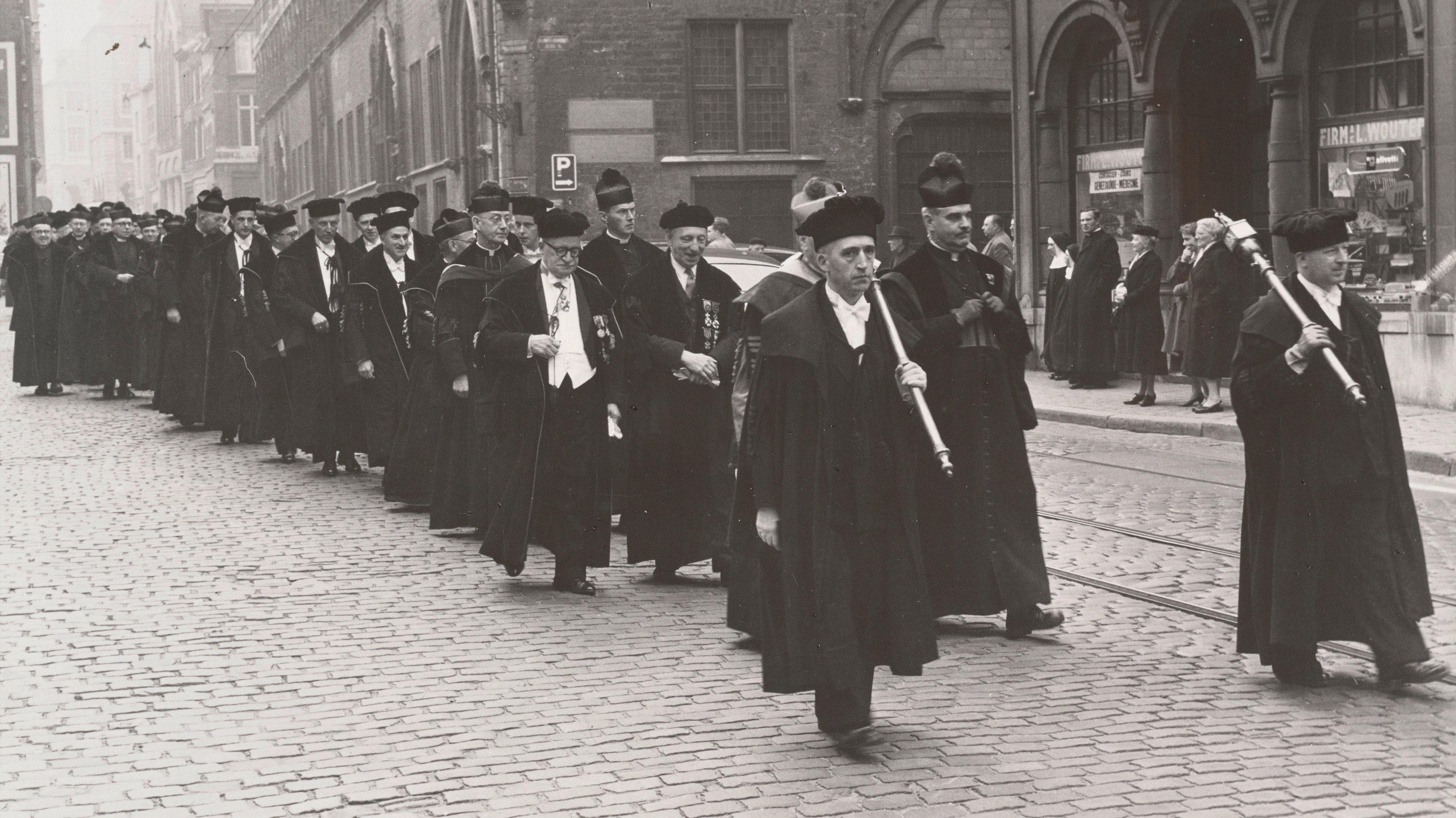 Katholieke universiteit te Leuven 1960 movie scene