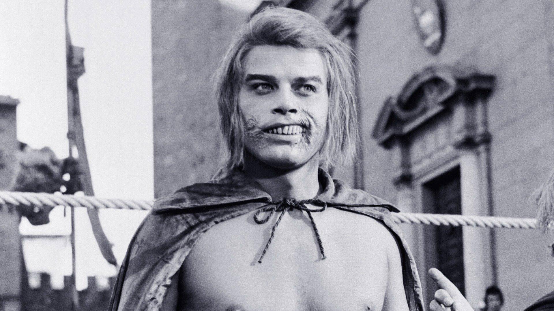 The Man Who Laughs 1966 movie scene