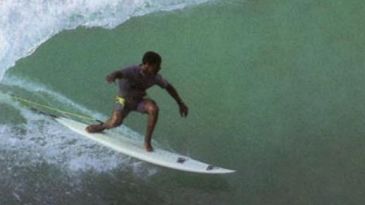 Kelly Slater in Black and White 1991 movie scene
