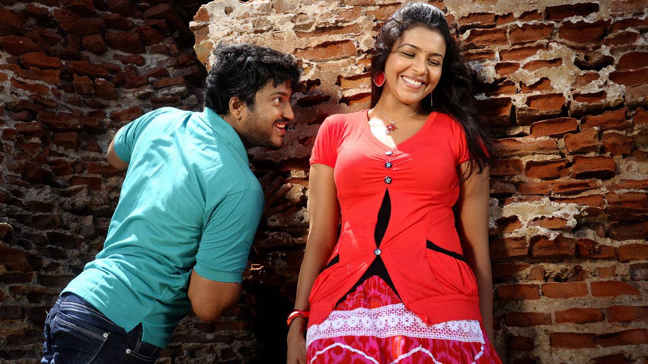 Eera Veyil 2014 movie scene