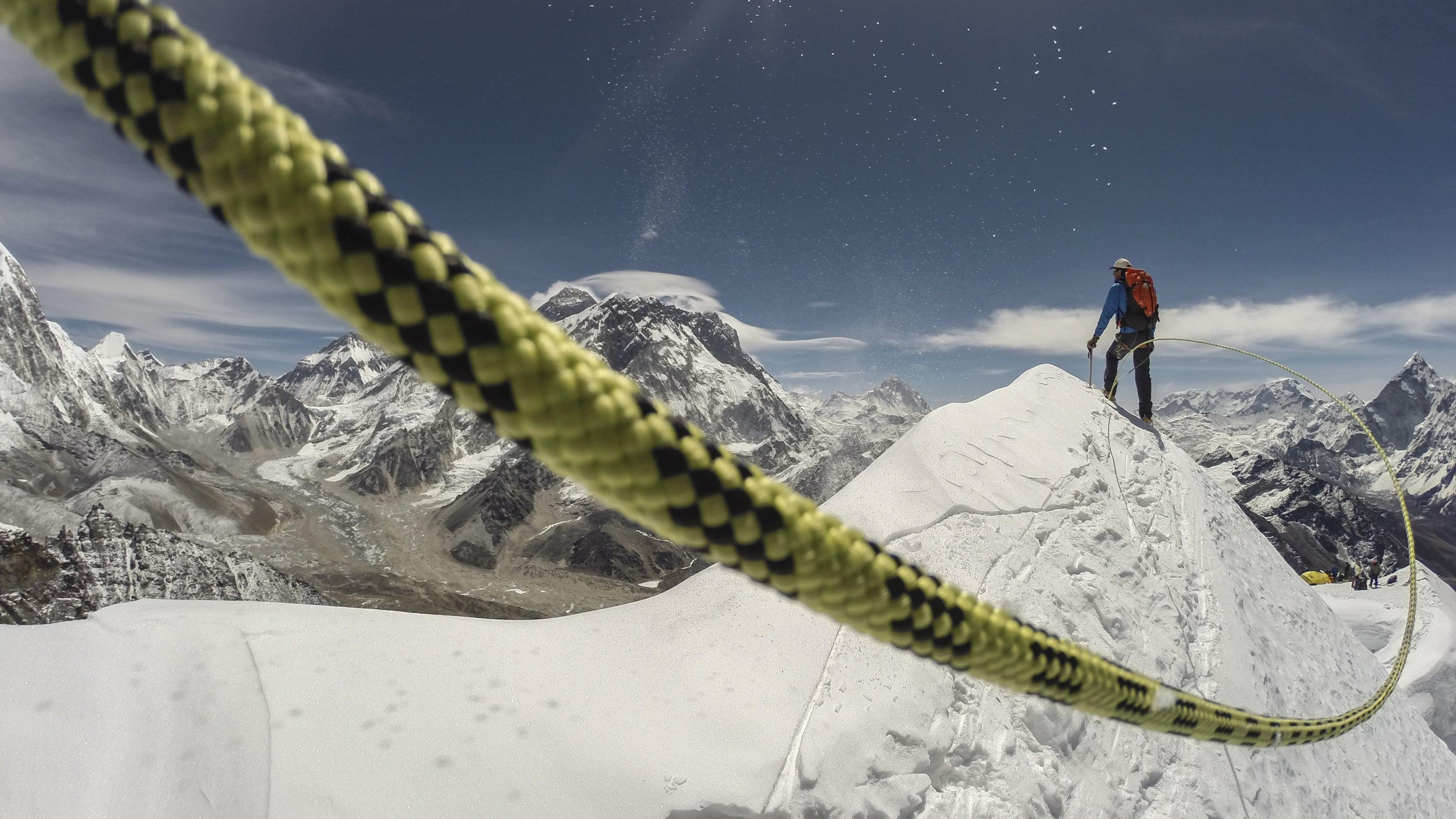 Sherpa 2015 movie scene