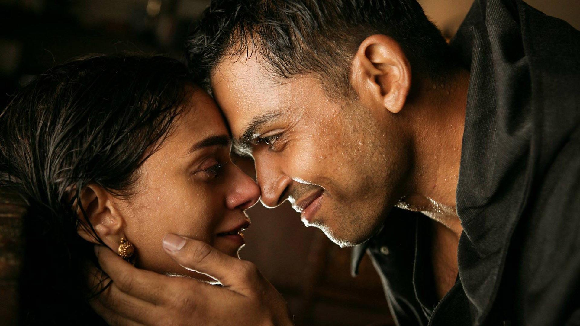 Kaatru Veliyidai 2017 movie scene