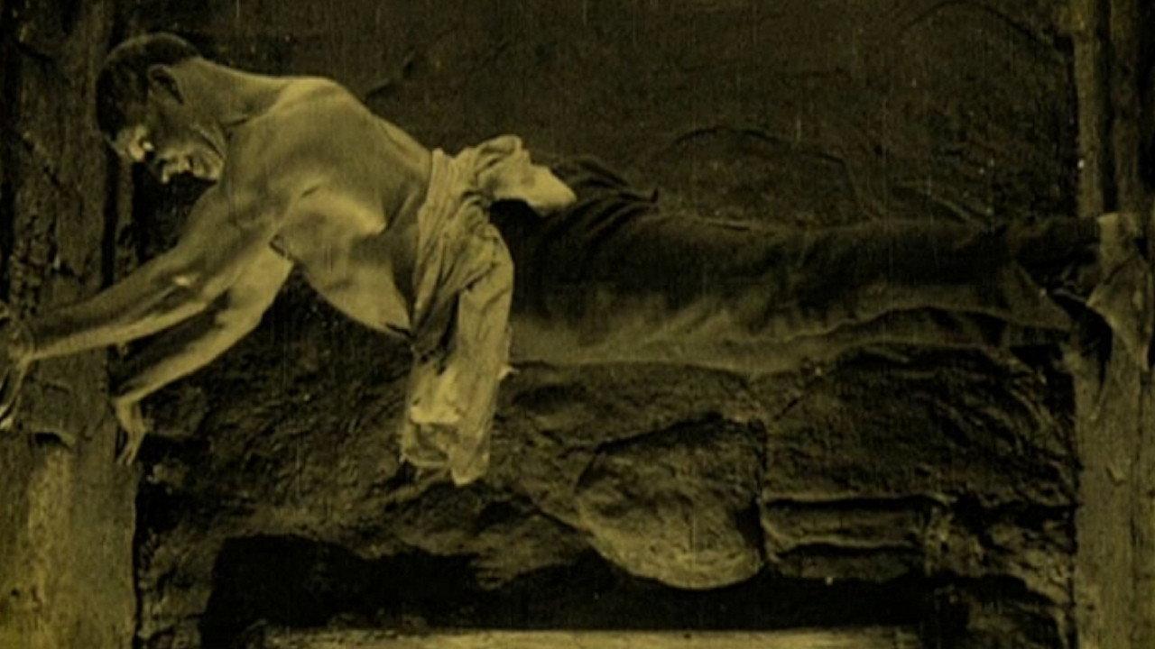 Maciste 1915 movie scene