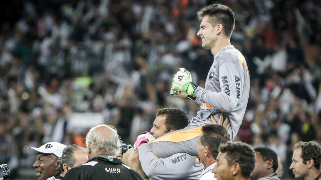 O Dia do Galo 2015 movie scene