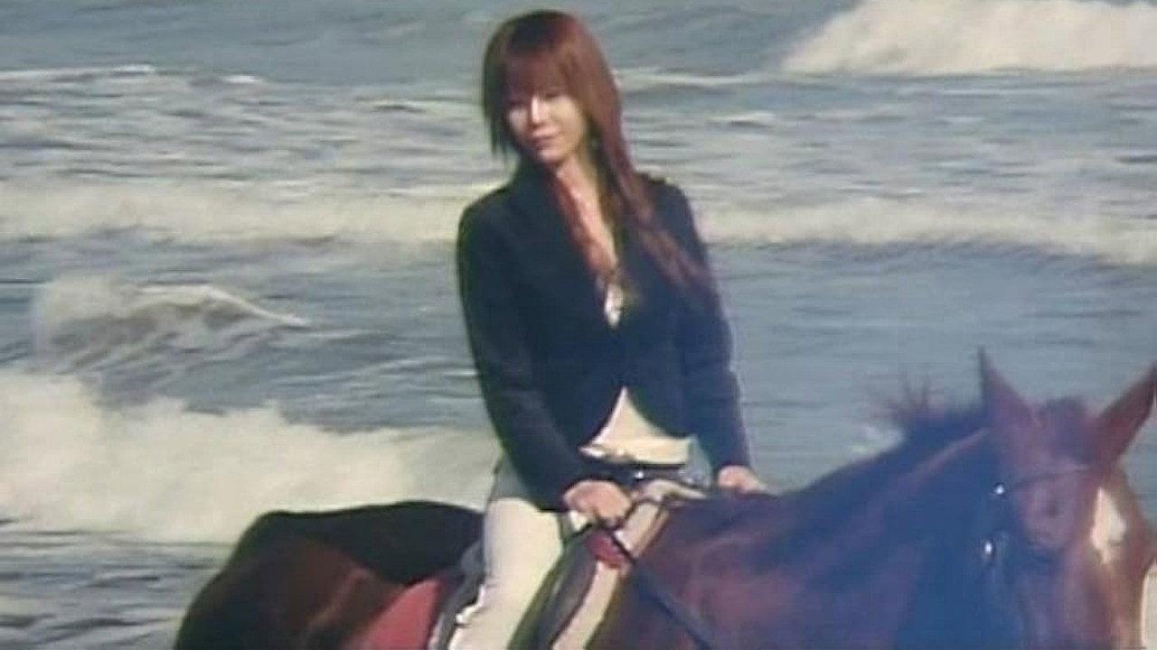 Horse, Second Wife and Daughter 2006 movie scene