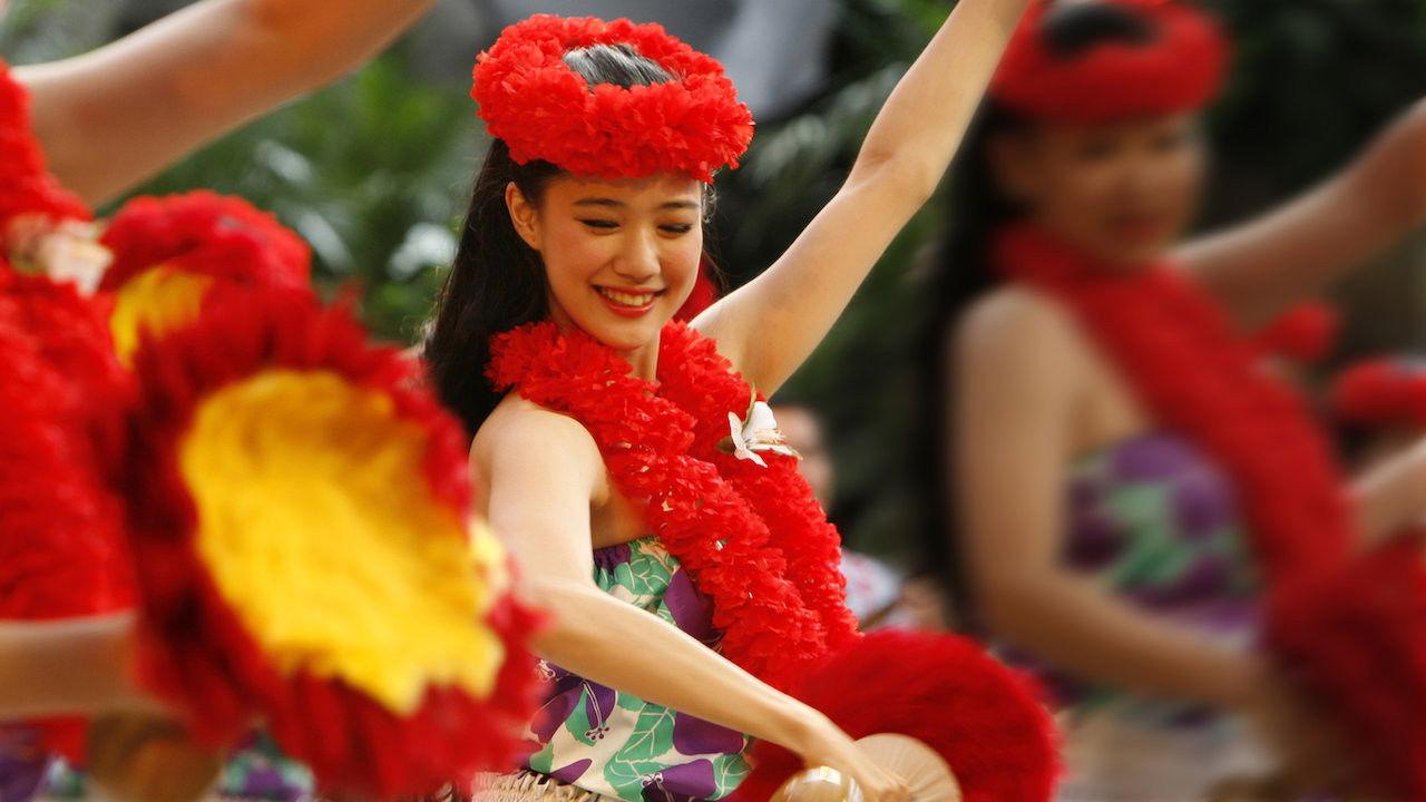 Hula Girls 2006 movie scene