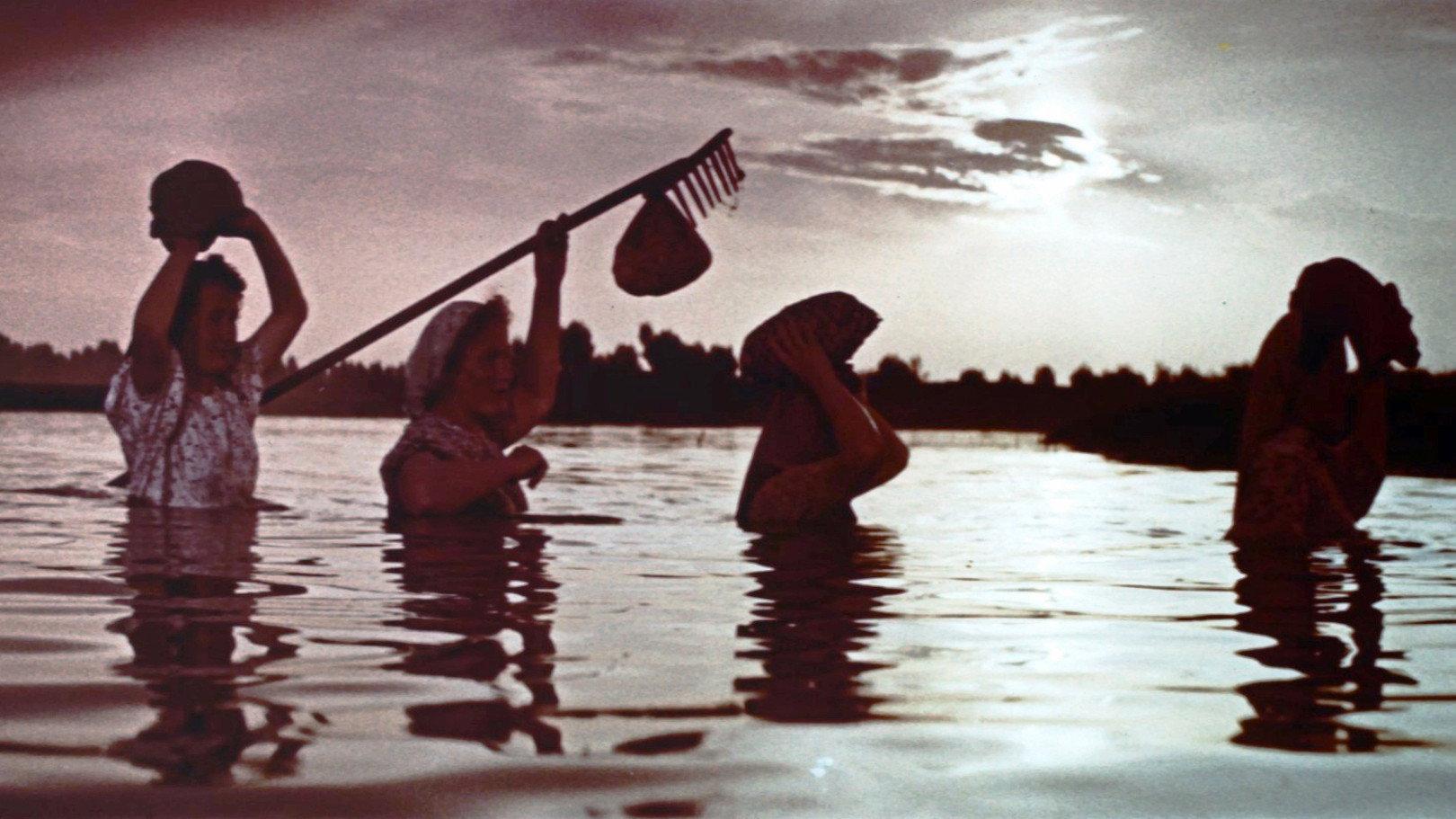 Poem of the Sea 1958 movie scene