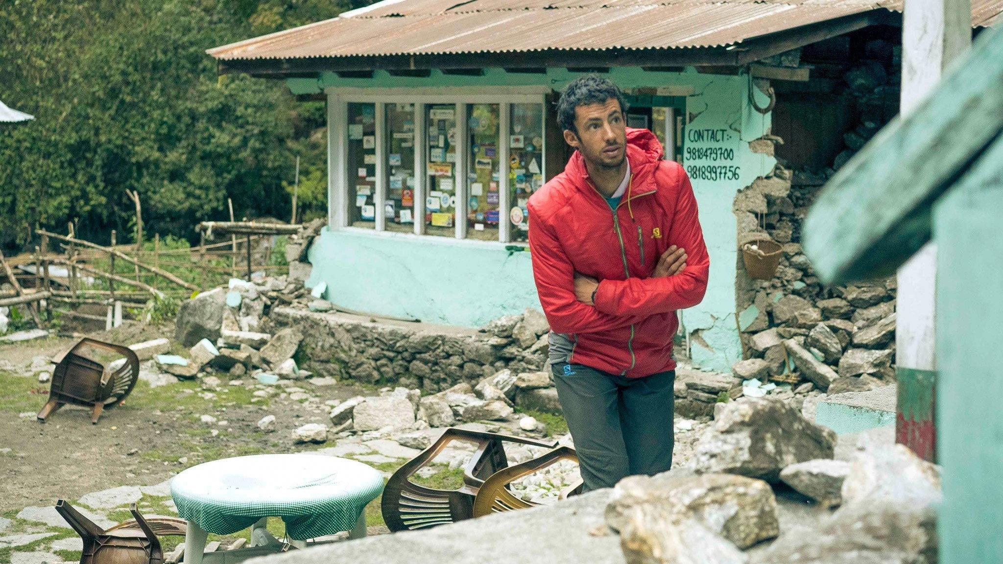 Summits of My Life 3 - Langtang 2015 movie scene