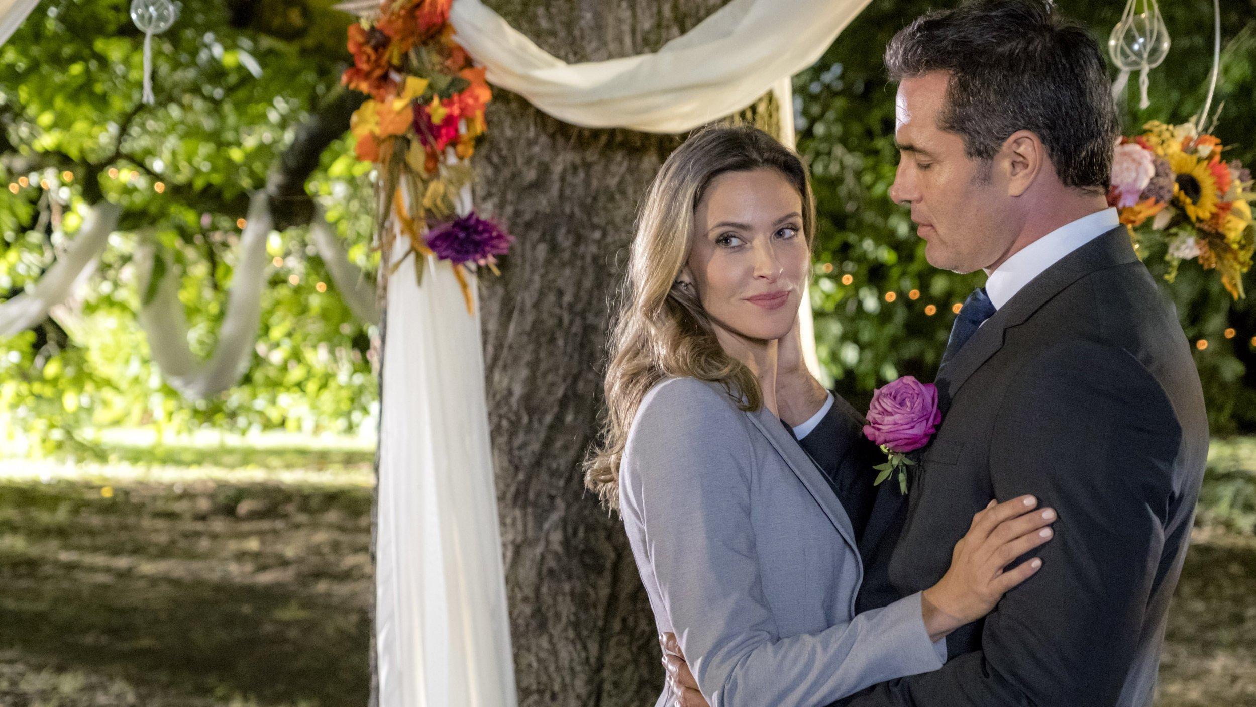 A Harvest Wedding 2017 movie scene