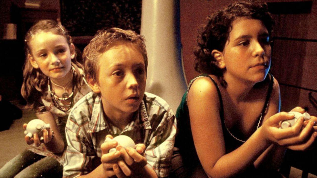 The Hollies 2003 movie scene