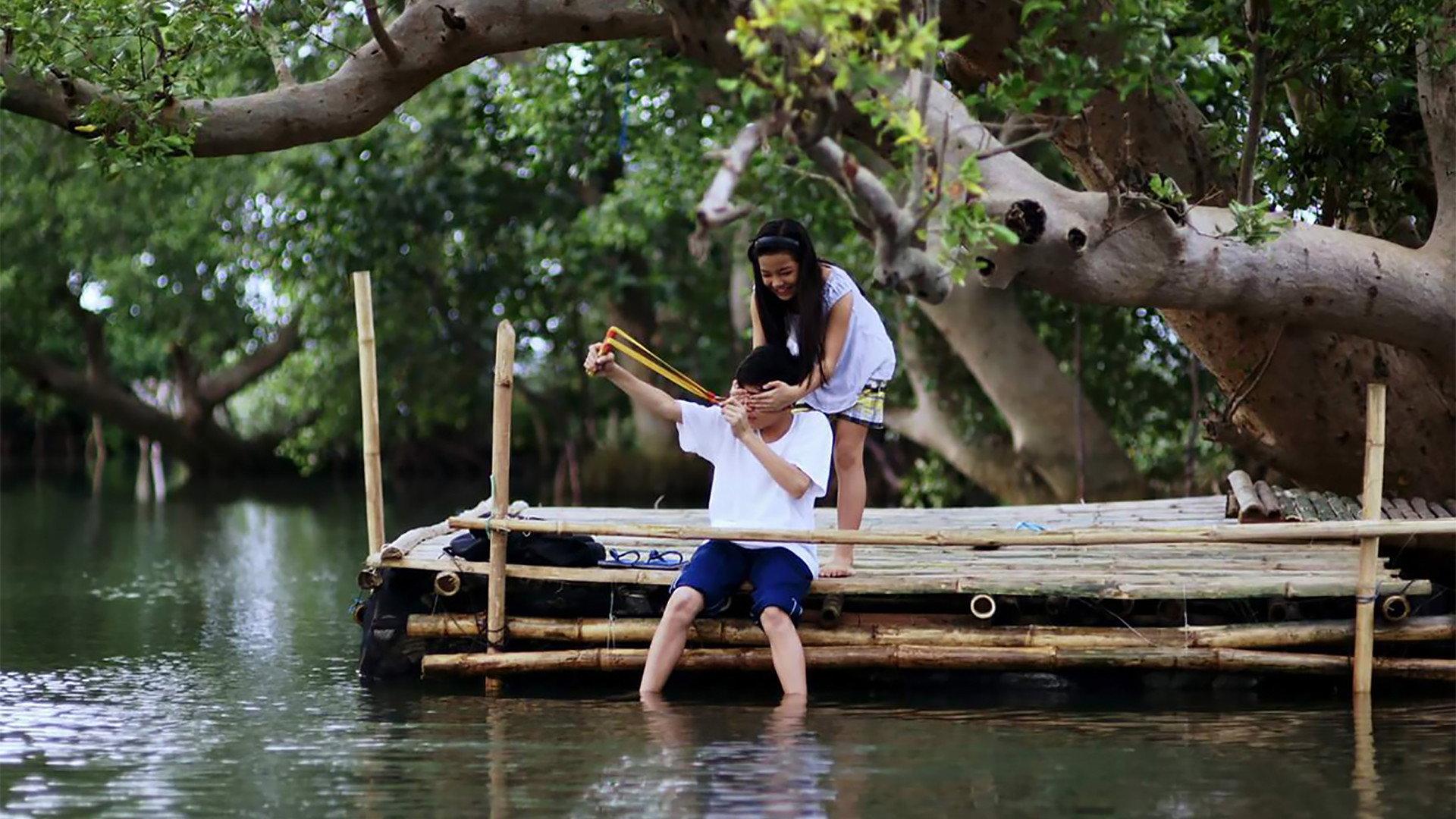 Pangil sa Tubig 2015 movie scene