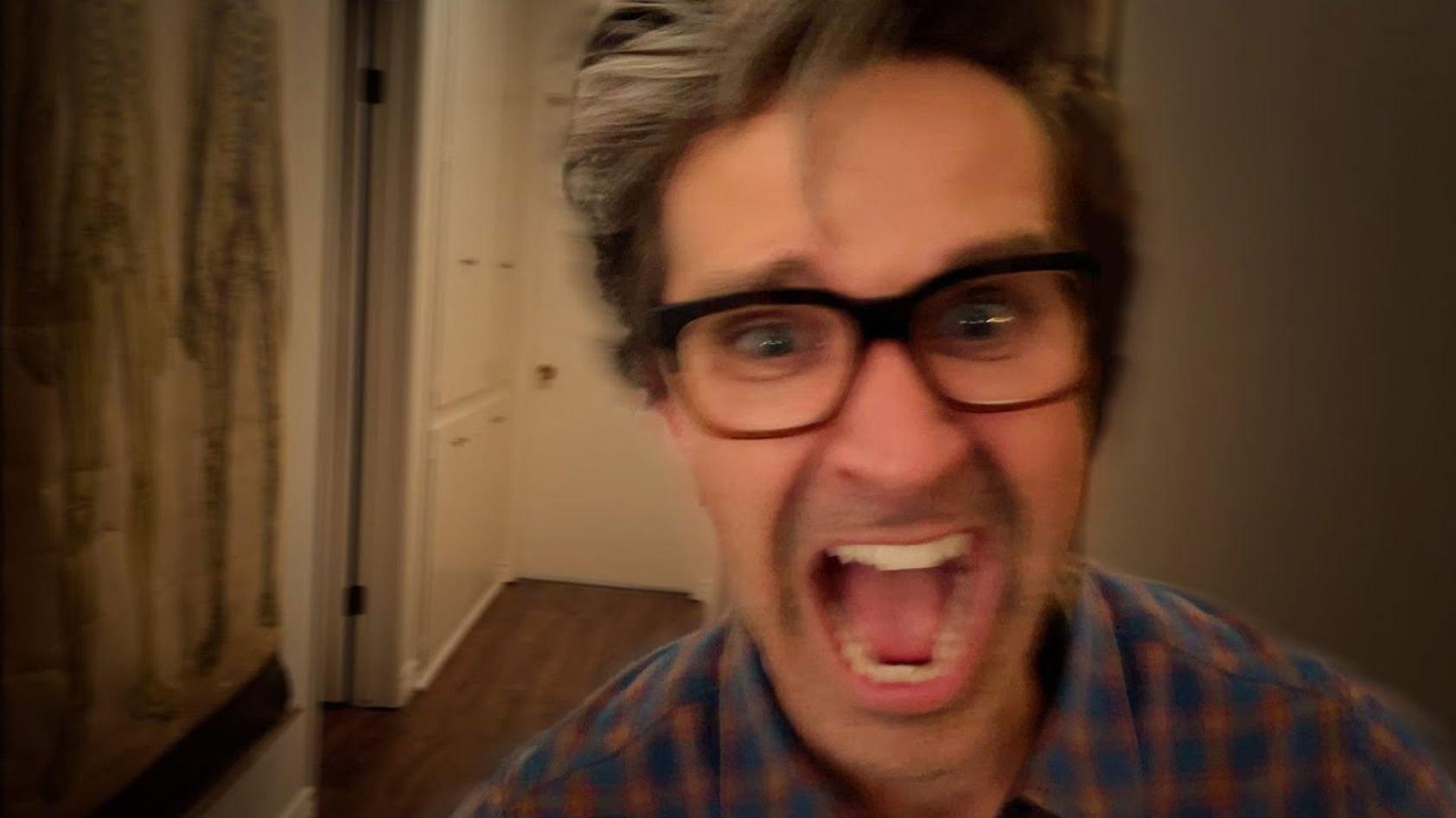 Rhett and Link’s Night of Terror 2021 movie scene
