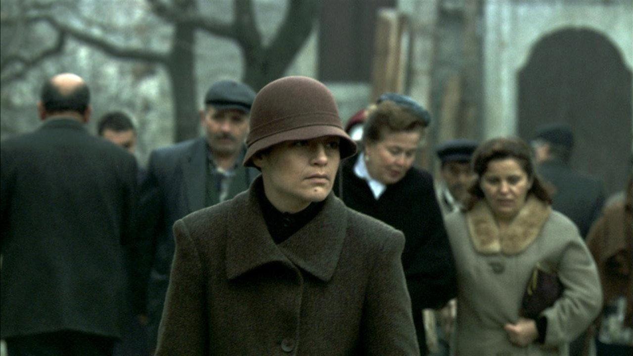 Envy 2009 movie scene