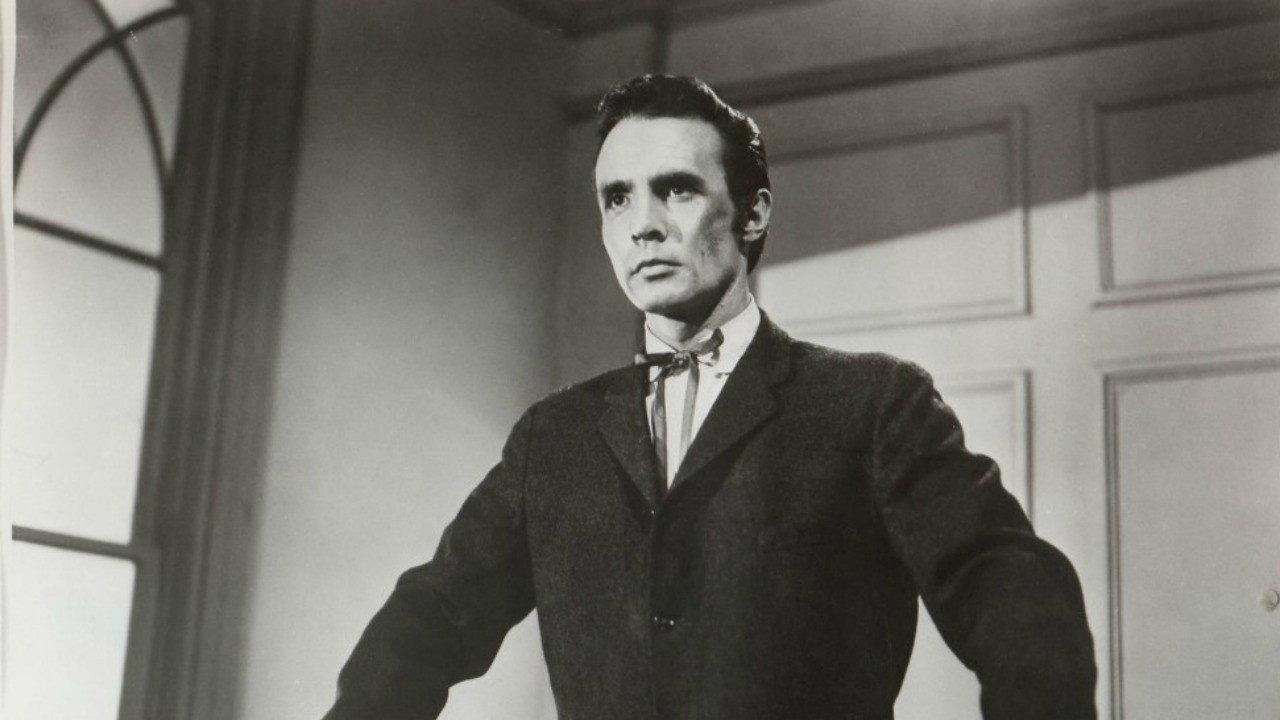 The Peacemaker 1956 movie scene
