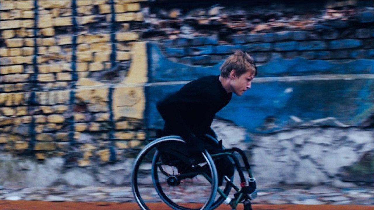 Just Go! 2017 movie scene