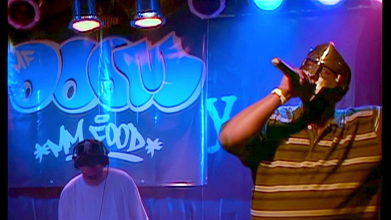 Mm.. Food Drive Tour 2007 movie scene