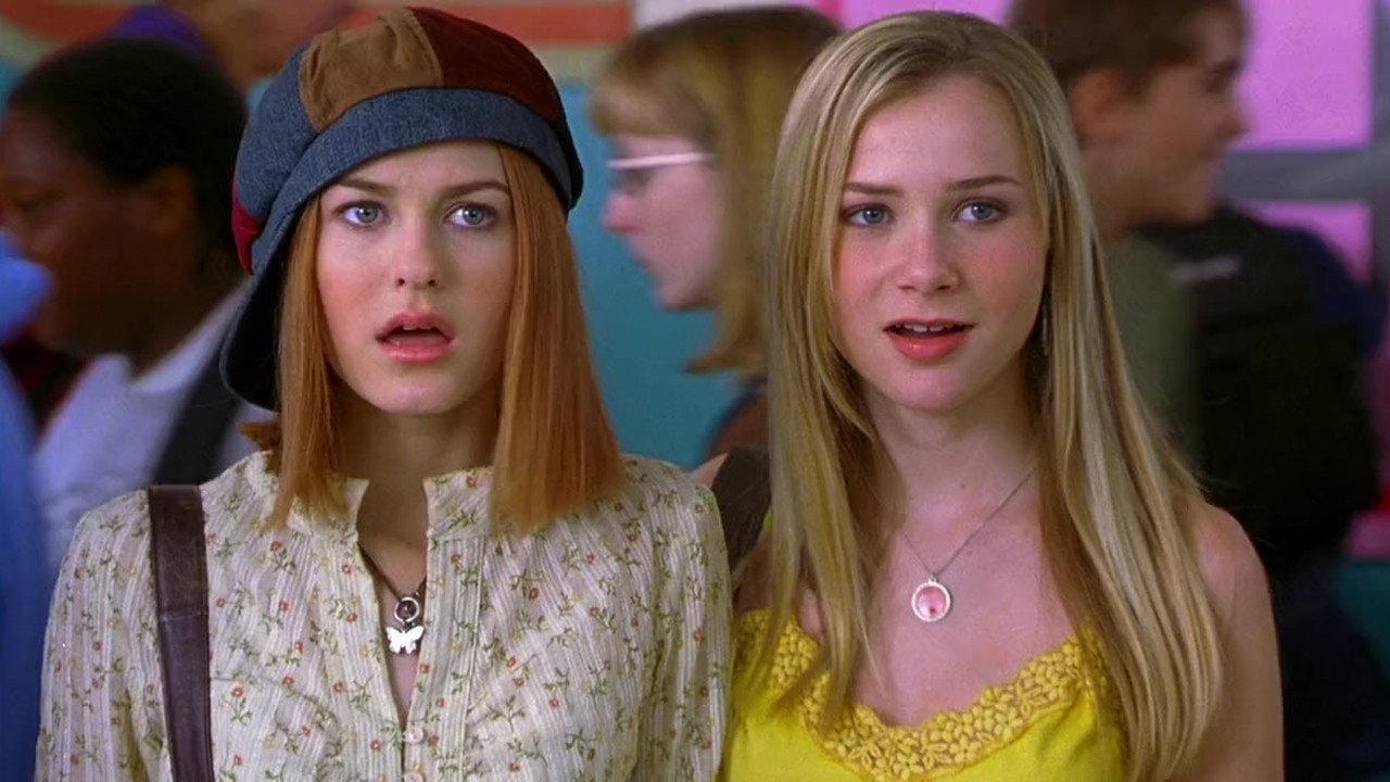 Sleepover 2004 movie scene