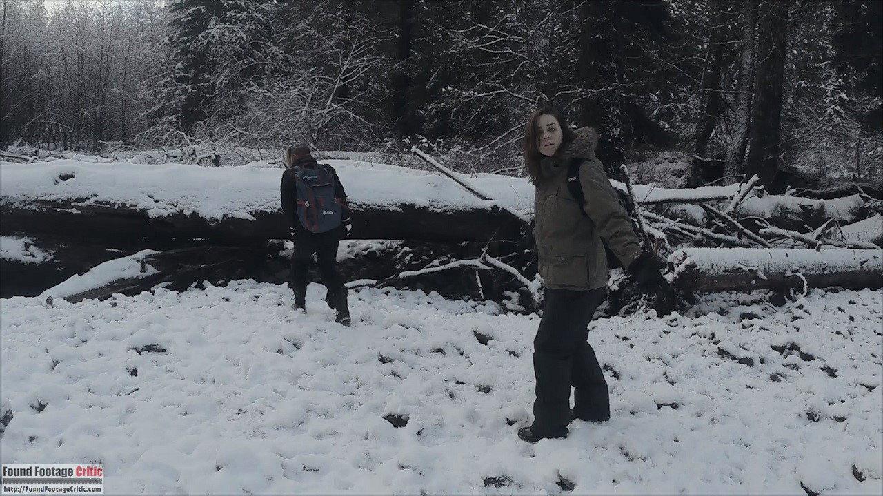 Snowed In 2018 movie scene
