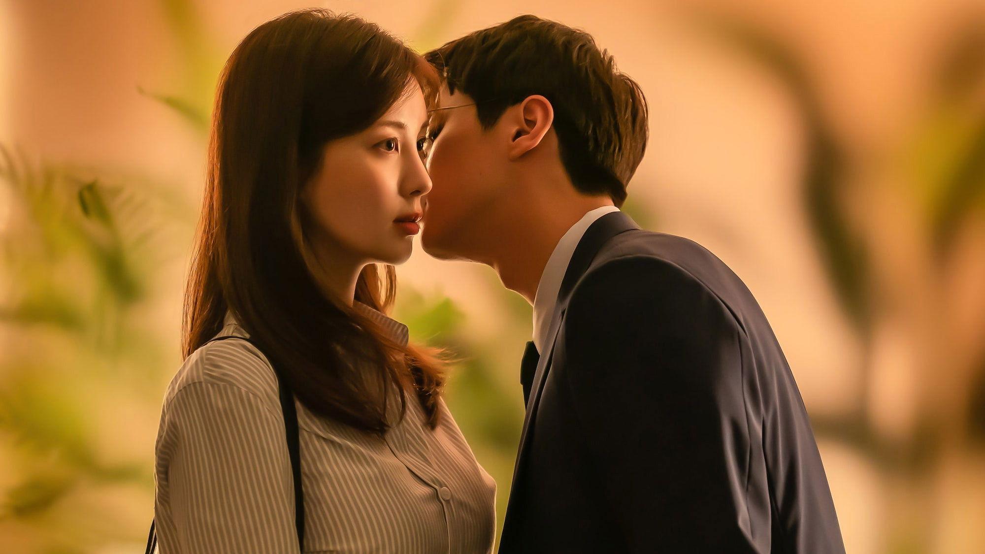 Love and Leashes 2022 movie scene