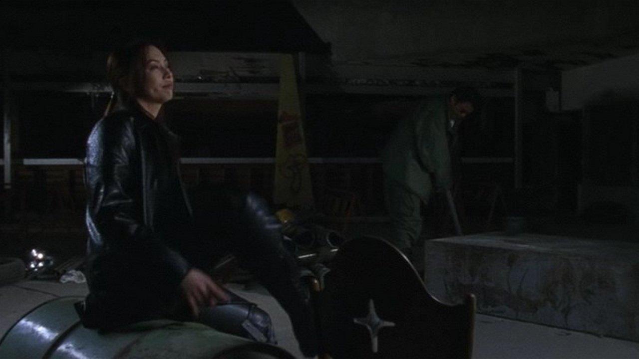 Gun Crazy: Episode 1 — A Woman from Nowhere 2002 movie scene