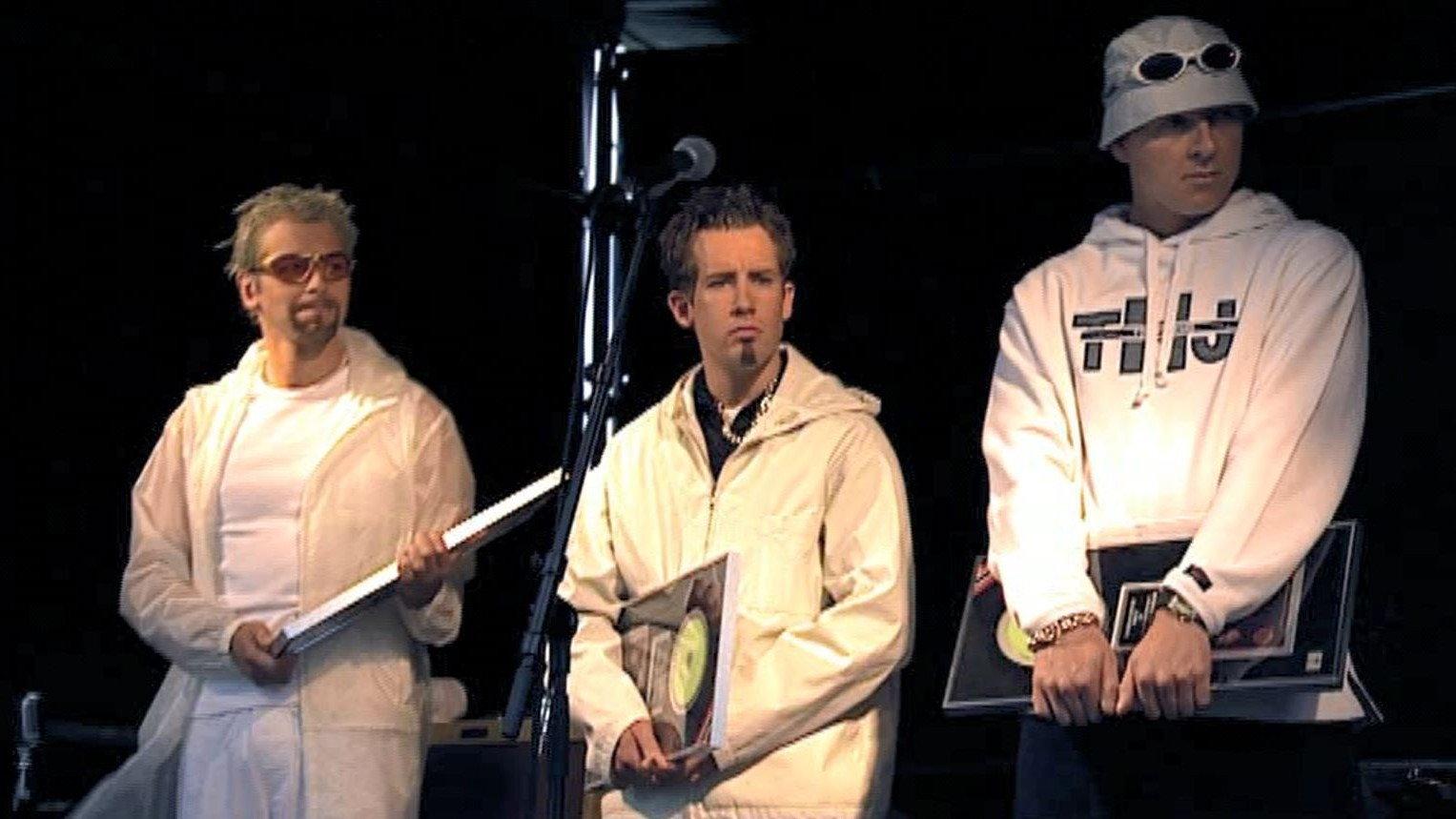 Get Ready to Be Boyzvoiced 2000 movie scene