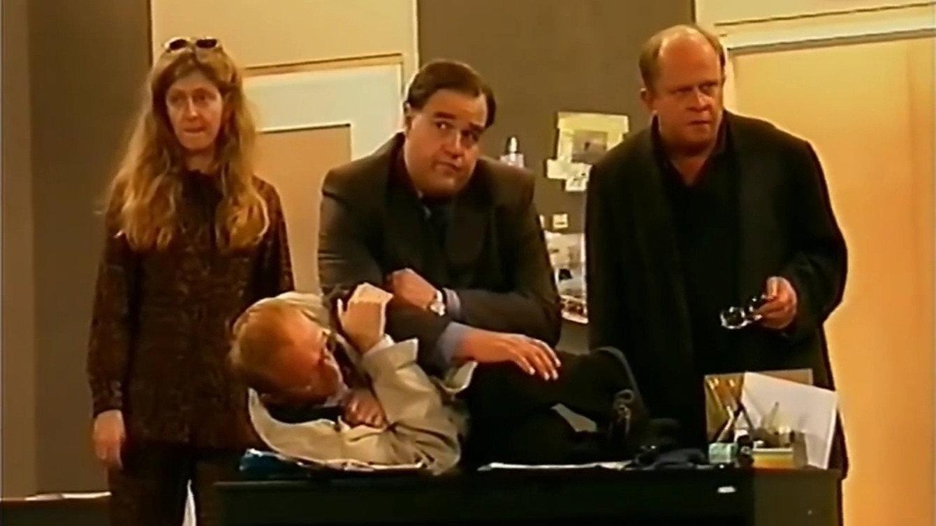 Na planie nowego serialu "Miodowe lata" 1998 movie scene