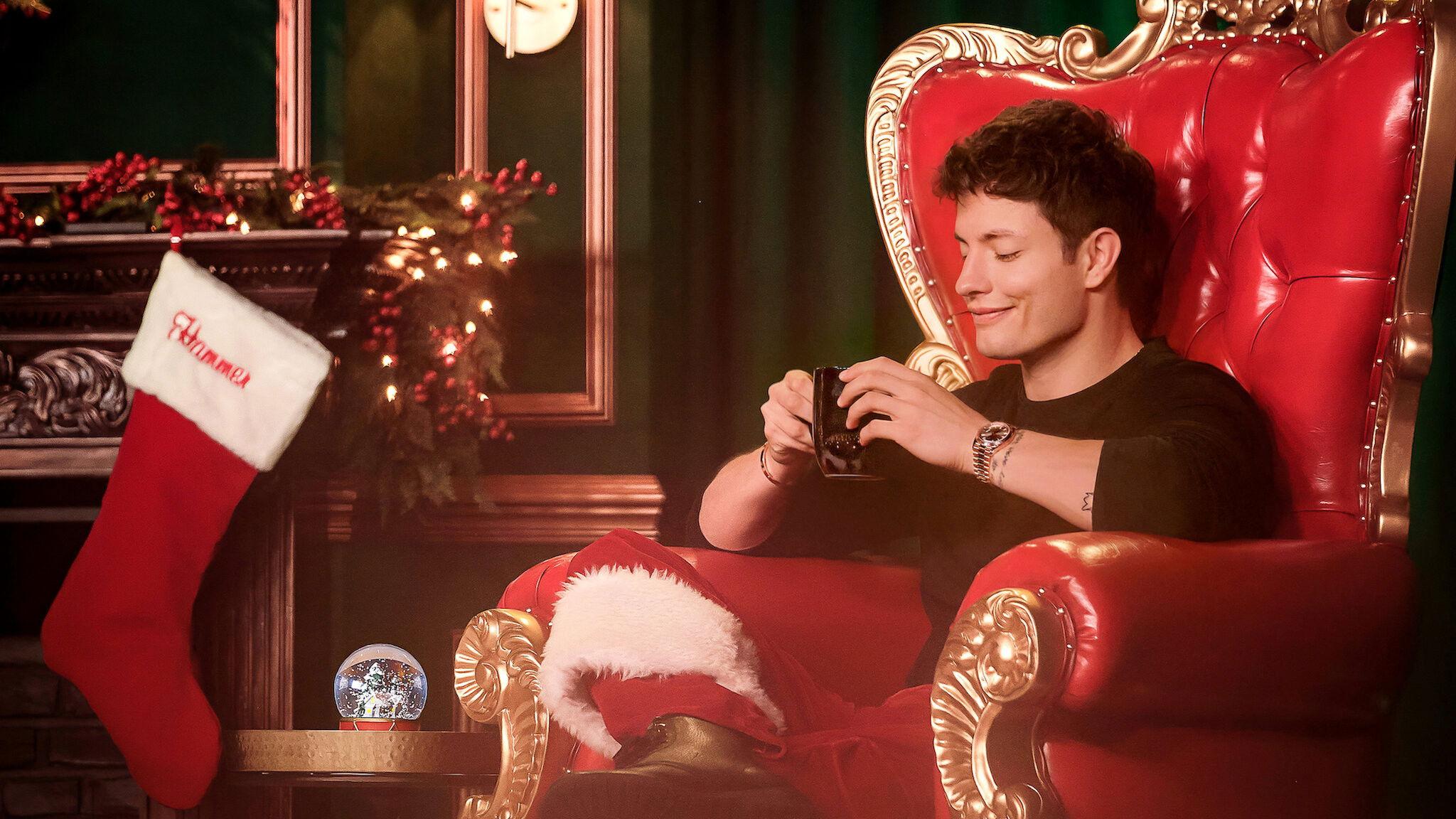 Matt Rife: Unwrapped - A Christmas Crowd Work Special 2025 movie scene