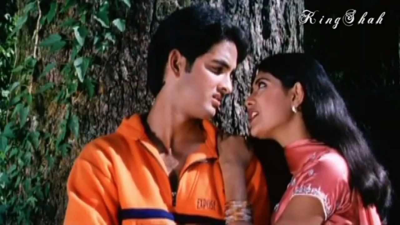 Pyaar Zindagi Hai 2001 movie scene