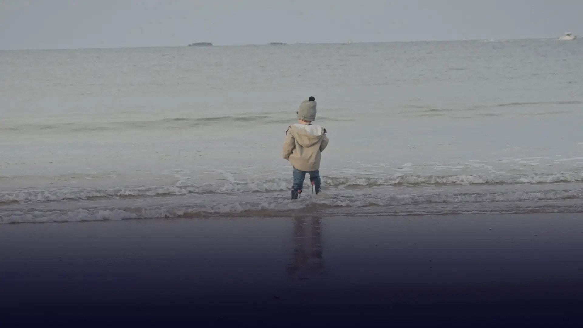 Marius et le bruit des vagues 2026 movie scene