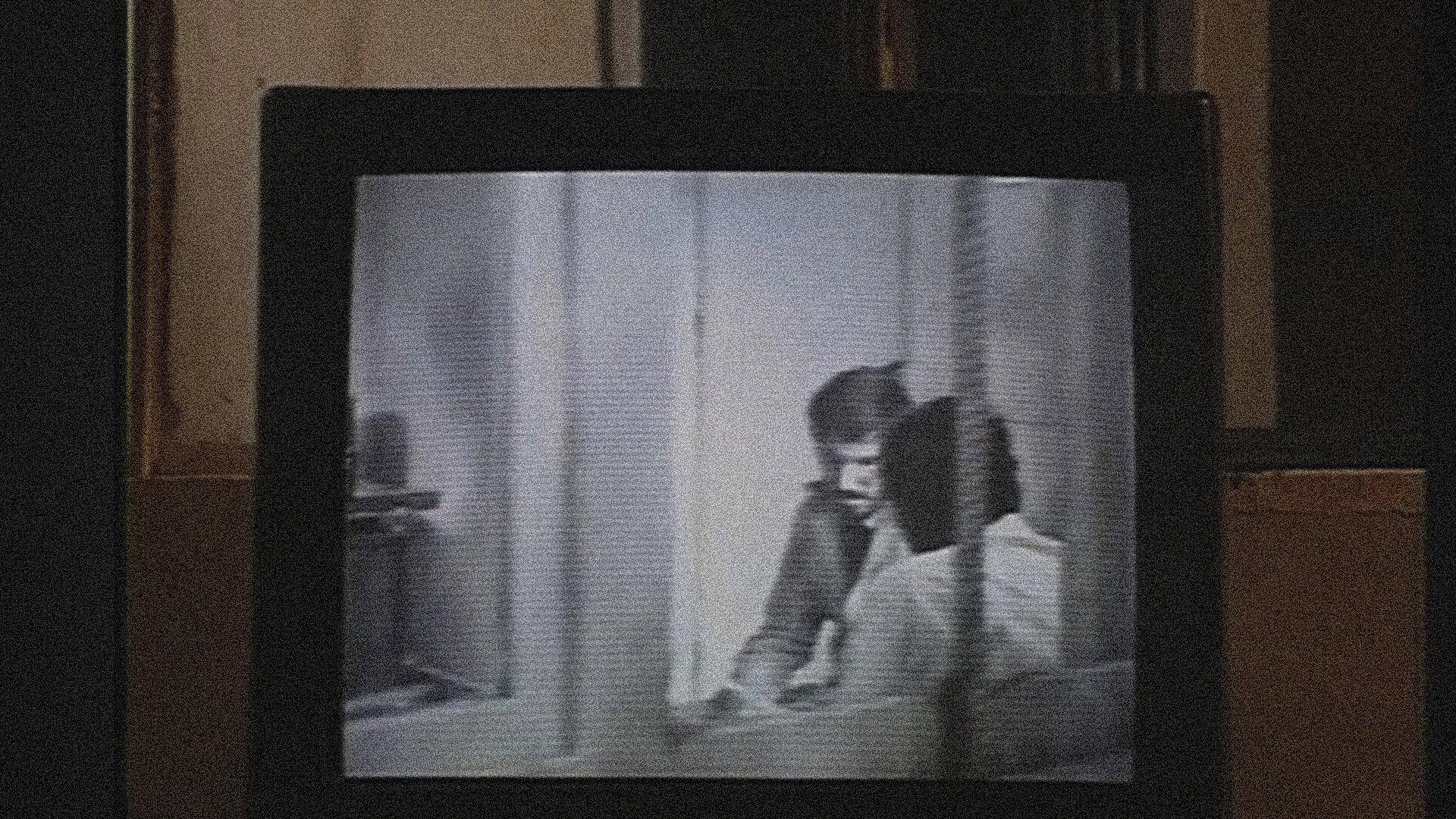 Close-Up Long Shot 1996 movie scene