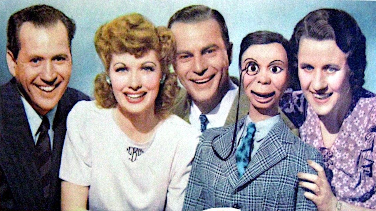 Look Who's Laughing 1941 movie scene