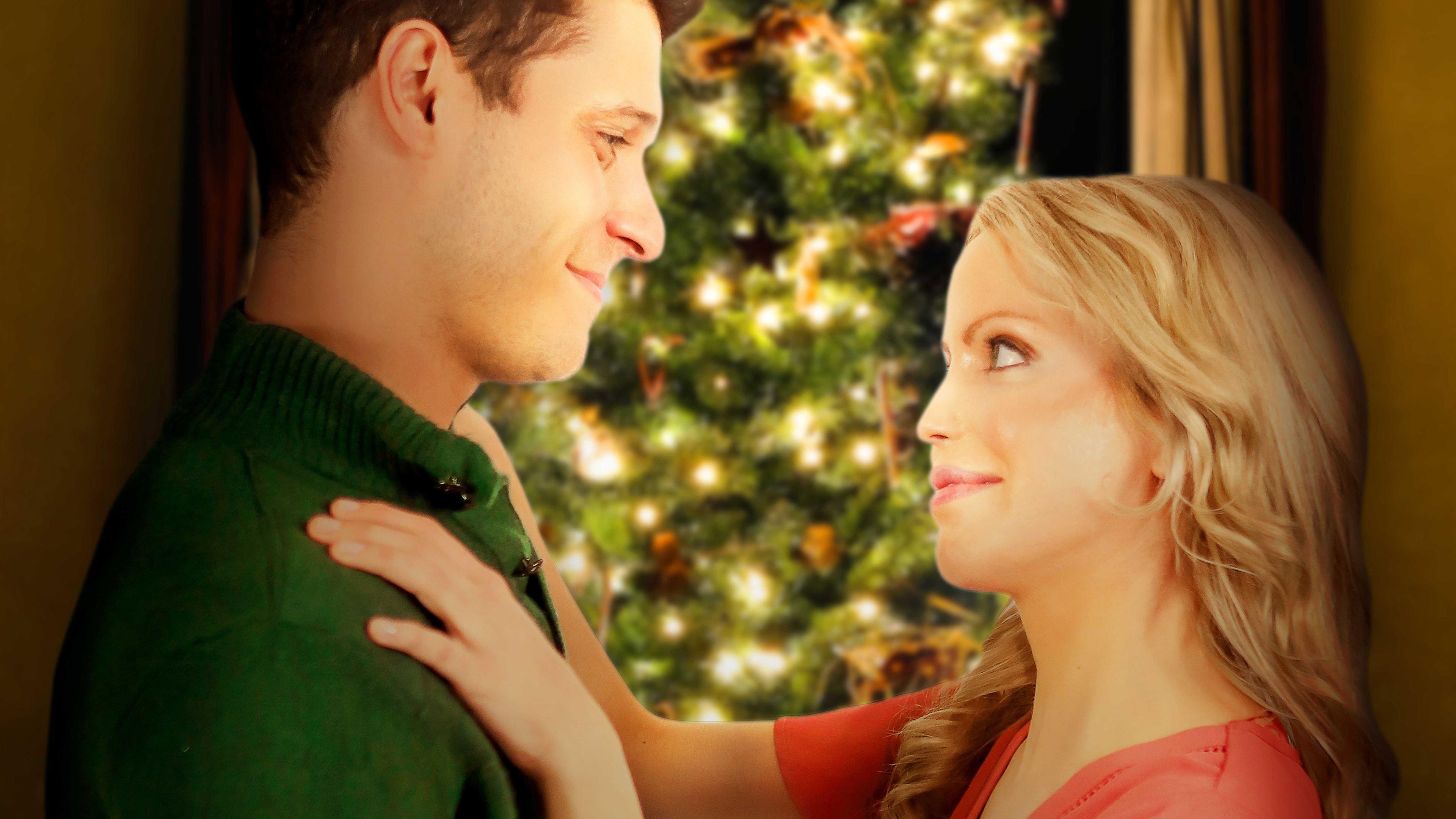Ivy & Mistletoe 2020 movie scene