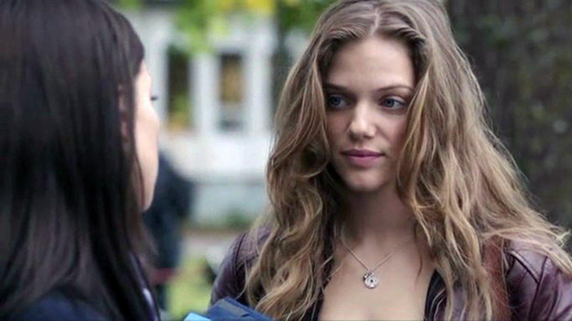 Kill for Me 2013 movie scene