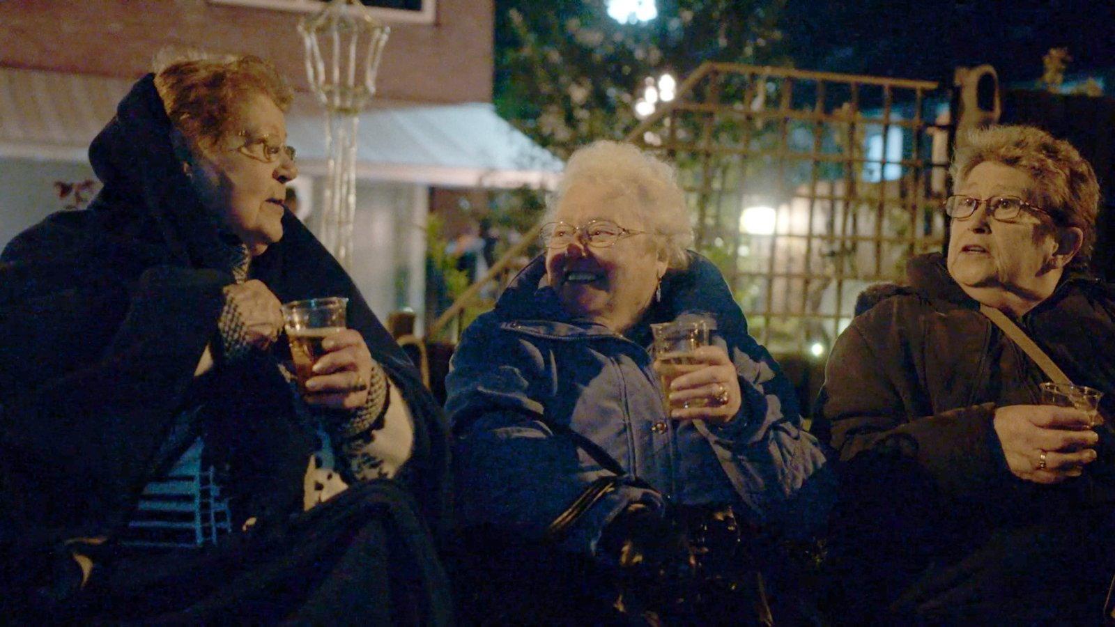 Good Neighbours 2018 movie scene