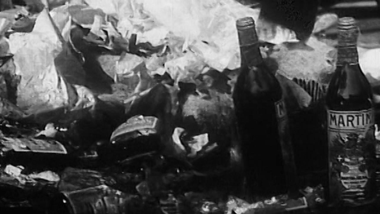 More Bad News for the Thirsty 1930 movie scene